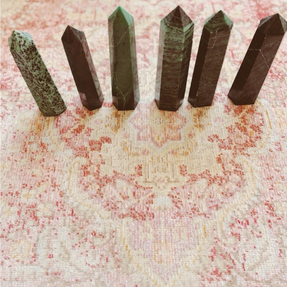 Ruby Zoisite Set of Six Green and Black Crystal Towers Authentic - Picture 3 of 4